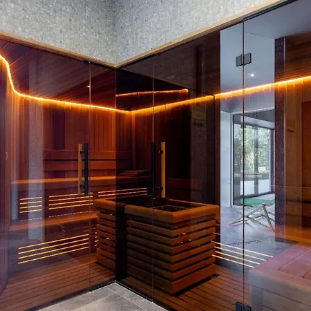 Mit Balkon Am Appartement *